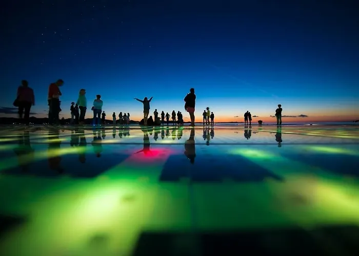 شقة Stylish In The Center Of